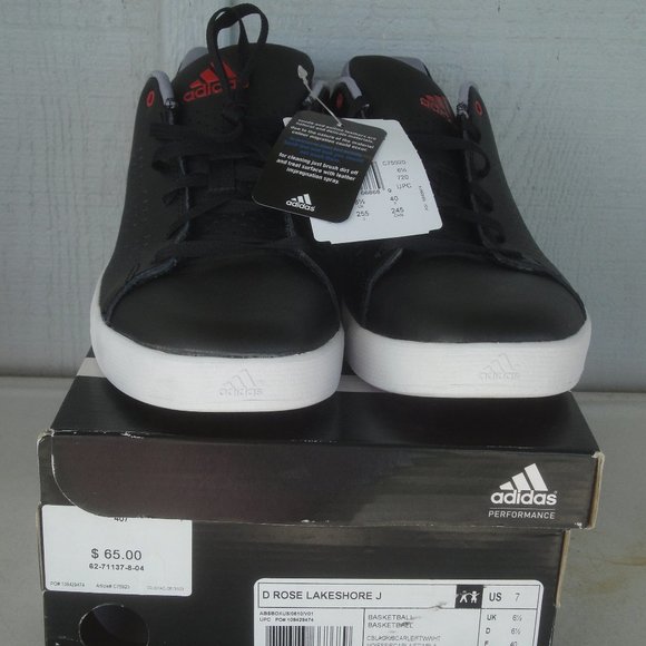 adidas D Rose Lakeshore low top sneaker in the black colorway Mens Size 7